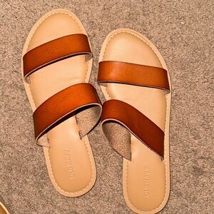 Old Navy Brown Sandals Size 7